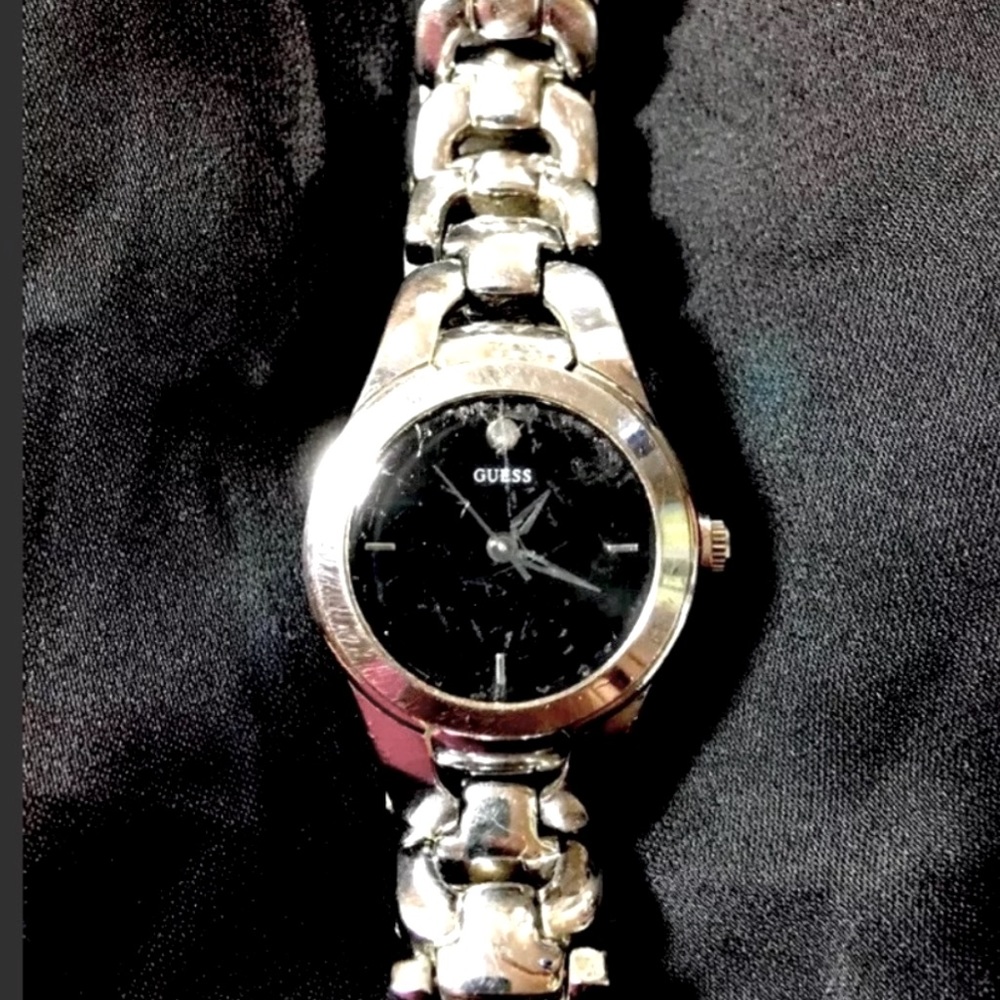 Guess Watch - Picture 2 of 8